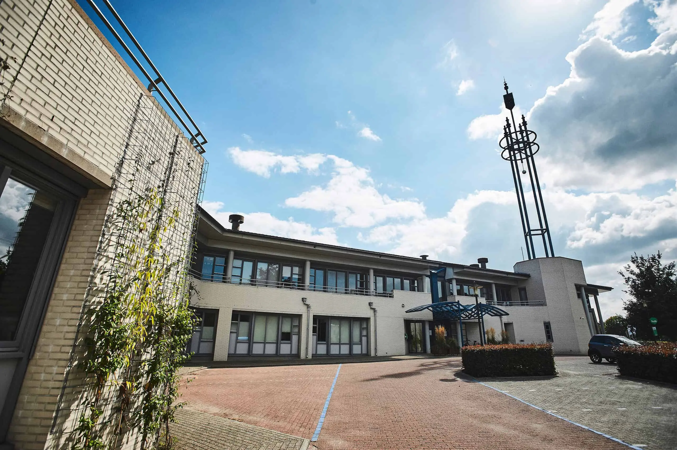 Gemeentehuis (foto Thom Dolstra) Gemeentehuis (foto Thom Dolstra)