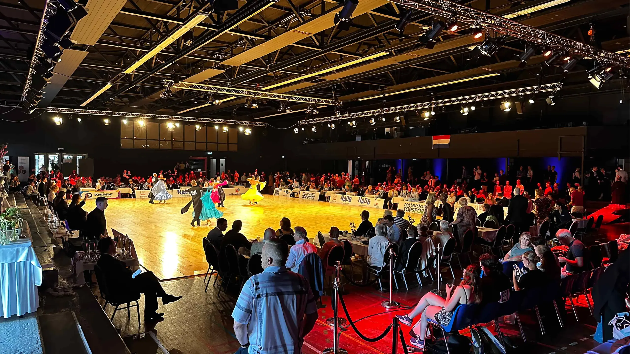 NK-dansen (foto Dirk Brans) NK-dansen (foto Dirk Brans)
