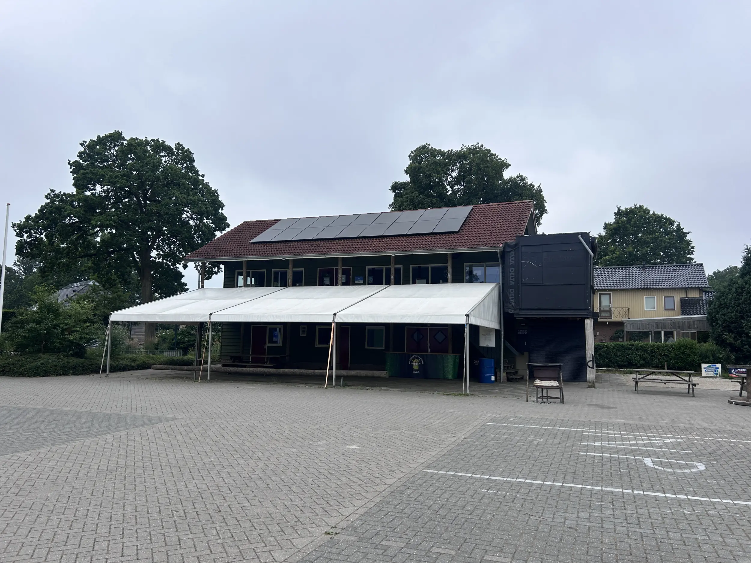 Clubgebouw Big Stones (Foto: Marcus Siebes)
