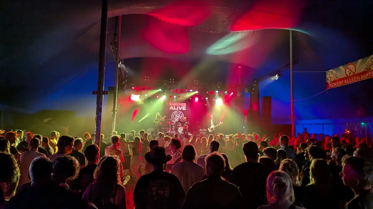 Ramones Alive op de eerste avond van Dicky Woodstock 2026 (foto: De Werven).