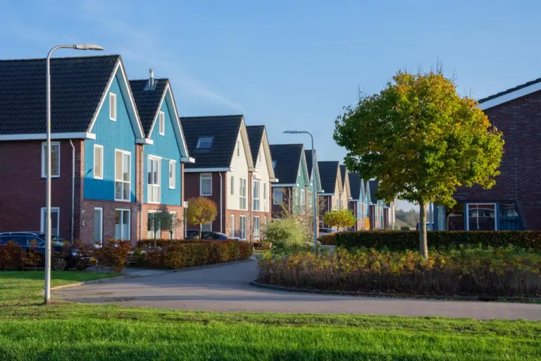 College wijst bezwaren tegen 100 extra woningen in Lindewijk af