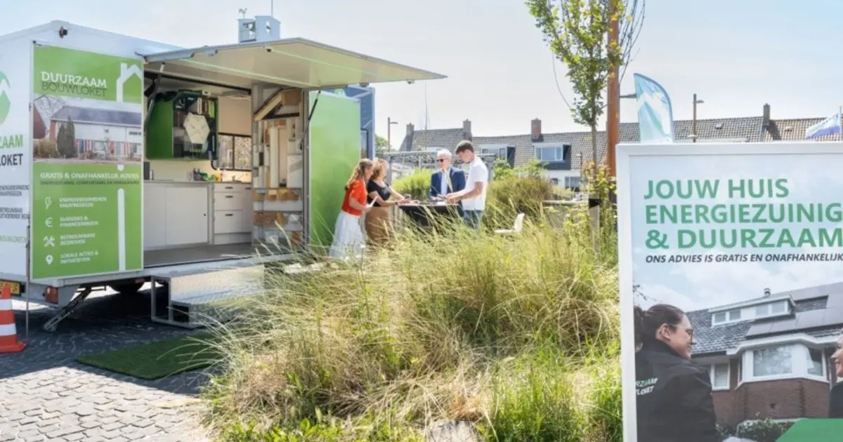 Mobiele showroom Duurzaam Bouwloket in Wolvega